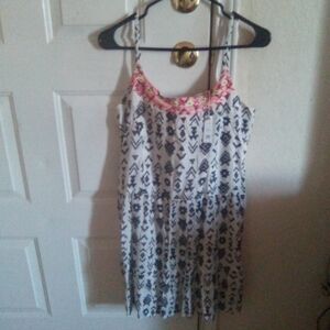 NWT Women's dress Kiwi & Punch